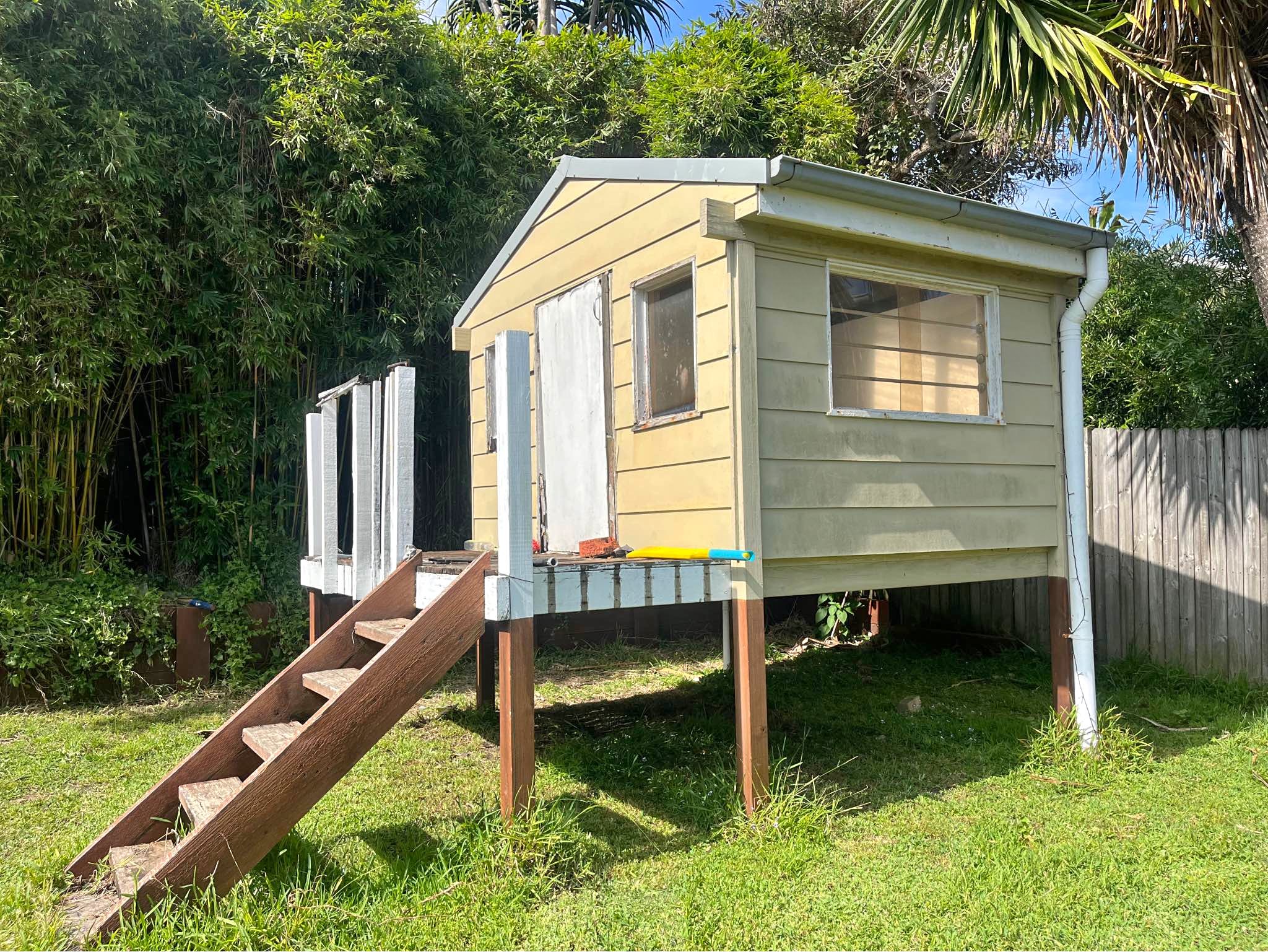 PENDING PICKUP- Kid’s Cubby Play House (needs to be dismantled ...