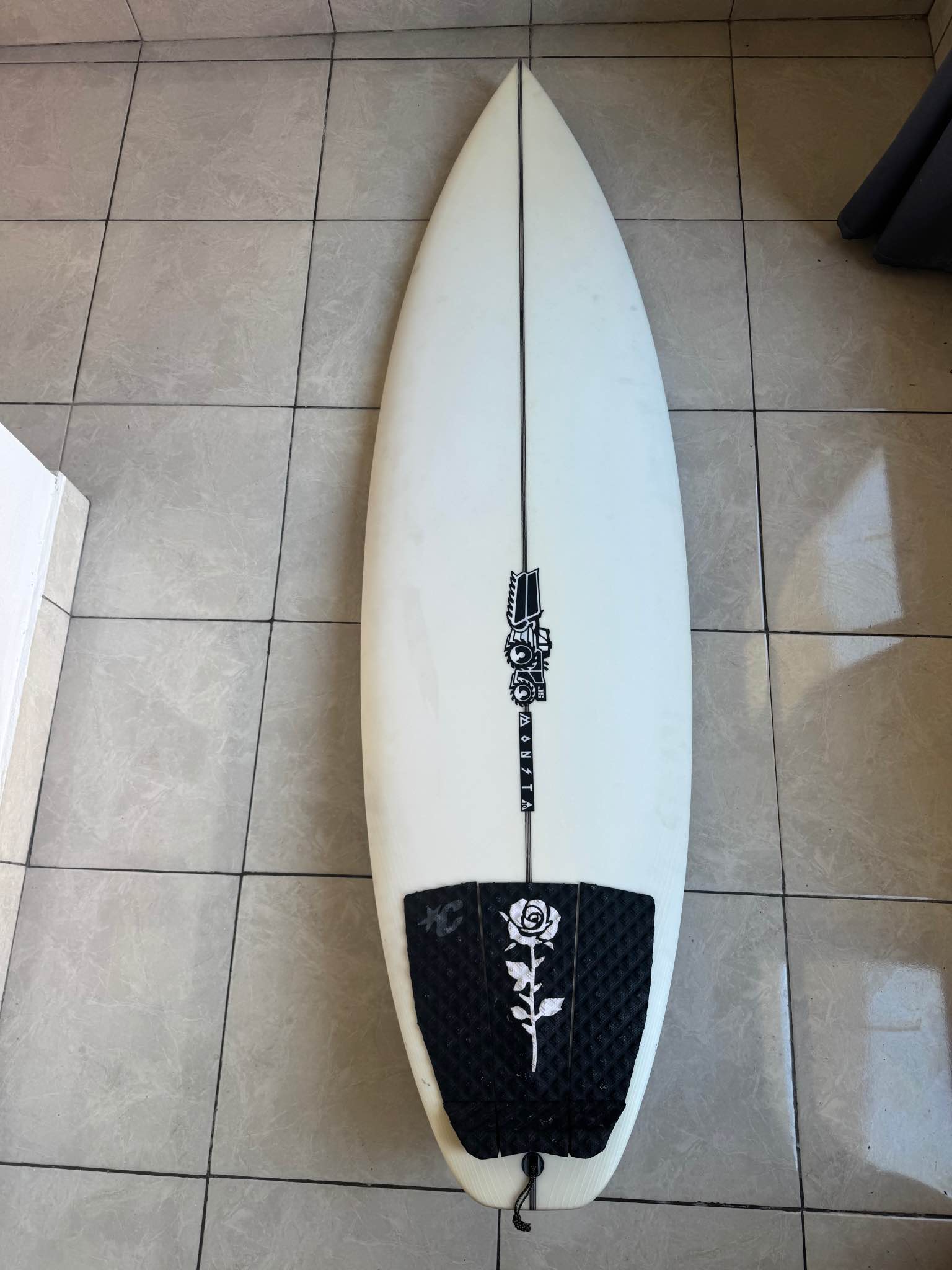 JS Monsta 10 6