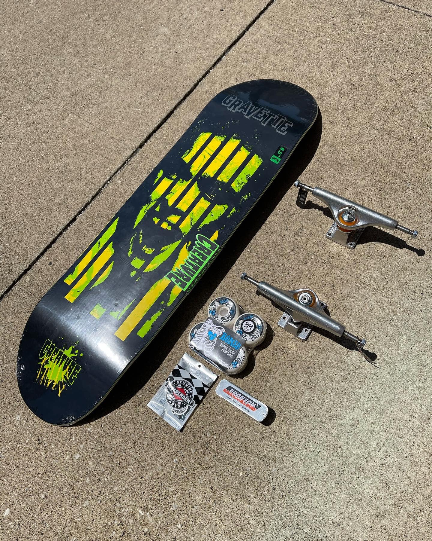 Darren Navarrette Creature skateboard deck