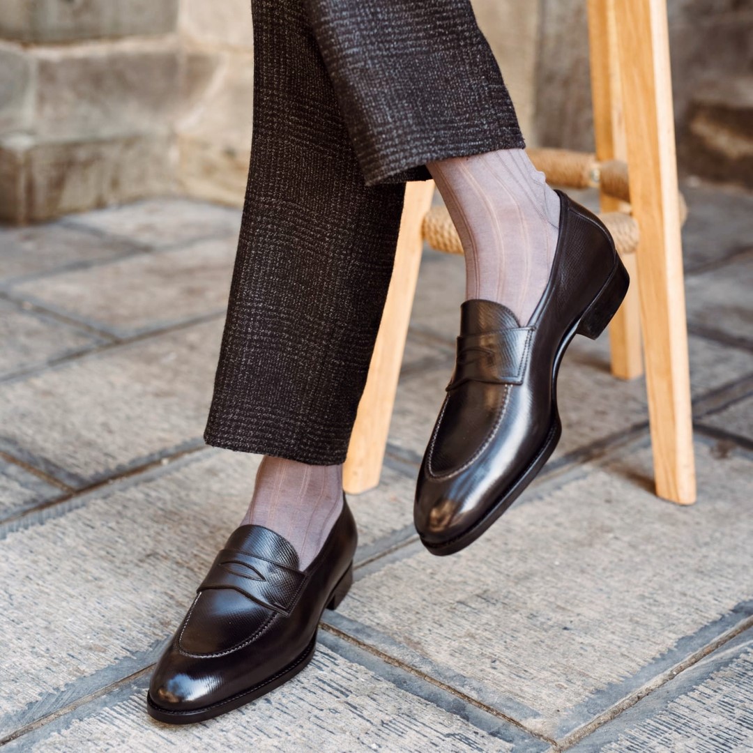 Saint Crispin s Black Calfleather Entwinded-Strap Loafer