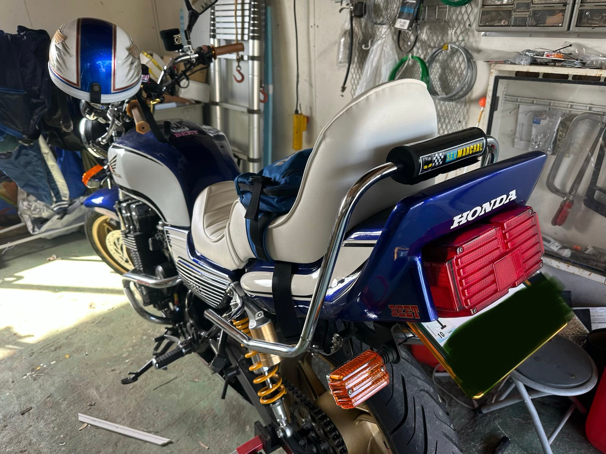 CB750 RC42 カスタム 流用 情報交換 | Facebook