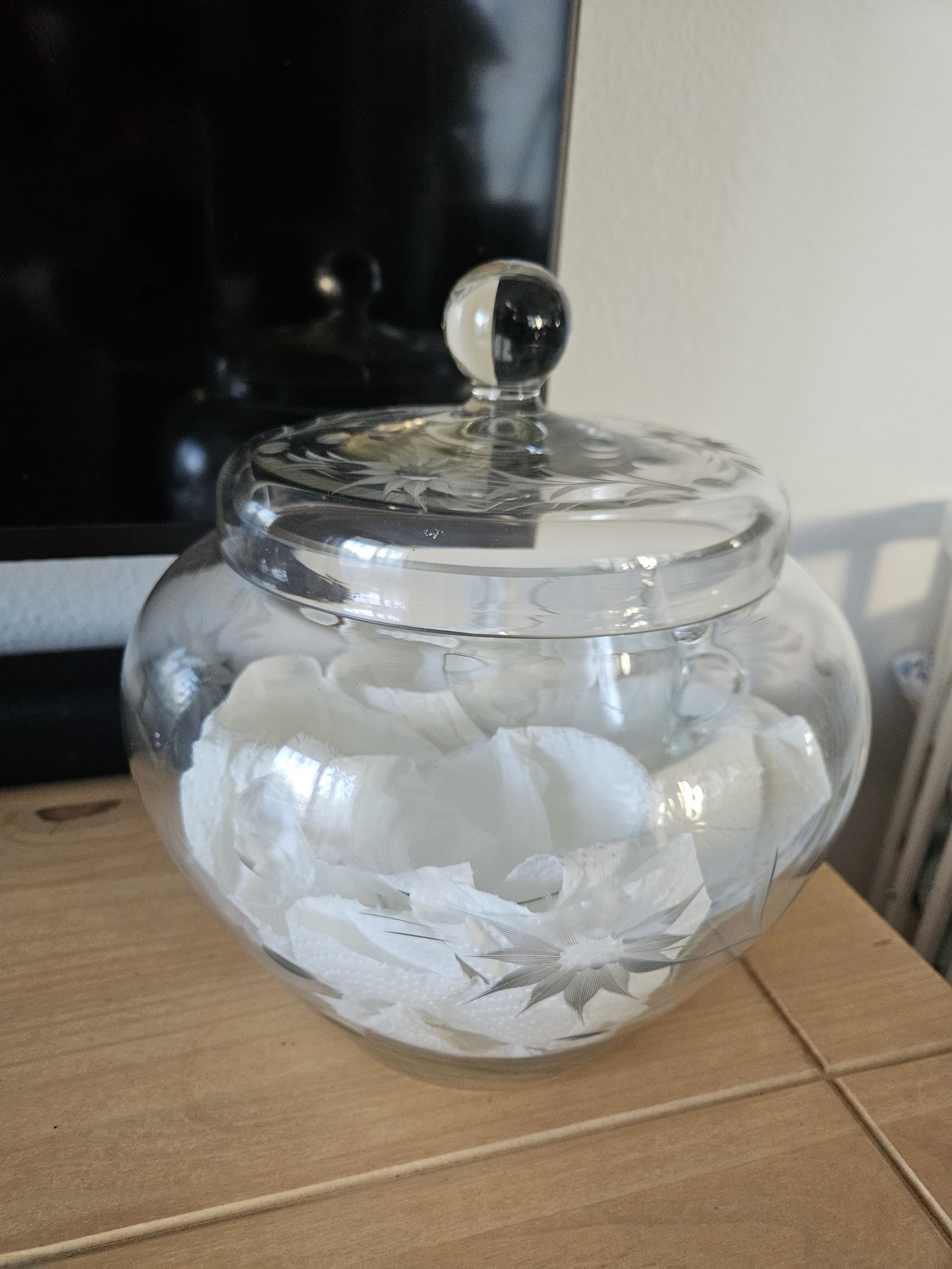 Bowle Schüssel mit Gläsern (DDR) abzugeben Deckel ist leider kaputt 4126 Bettingen