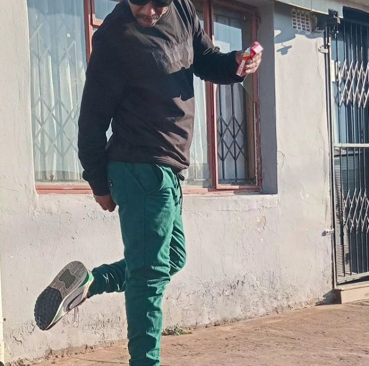 Not me it just a cartoon character 🤣🤣🤣 | Thulebona Nawane Khomo