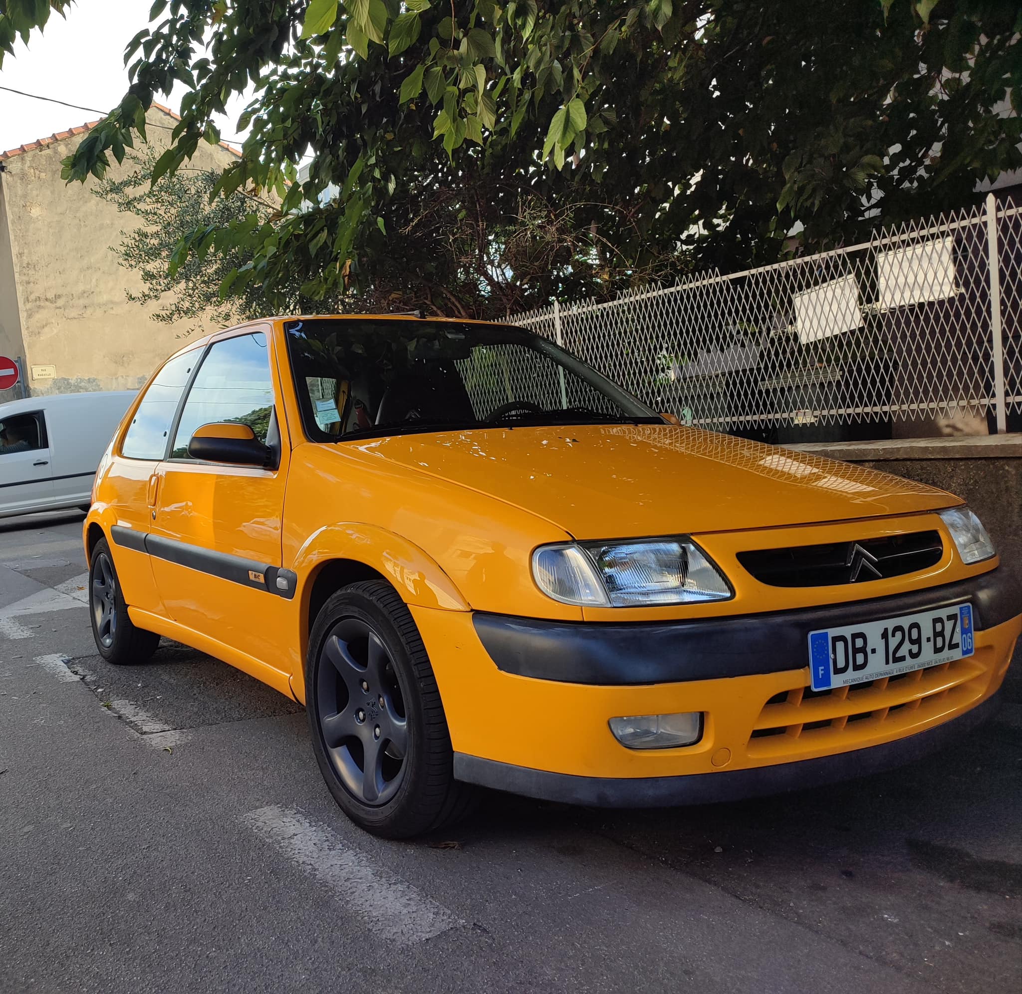 Citroen zx volcane wheels in Peugeot 306 phase1