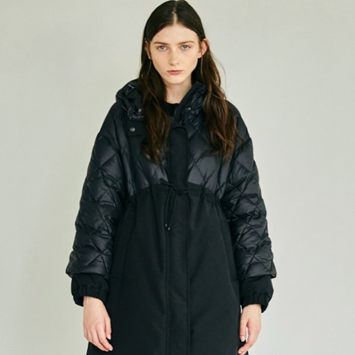 Duvetica Japan - sarane(サラネ) ¥ 120,000 + tax | Facebook