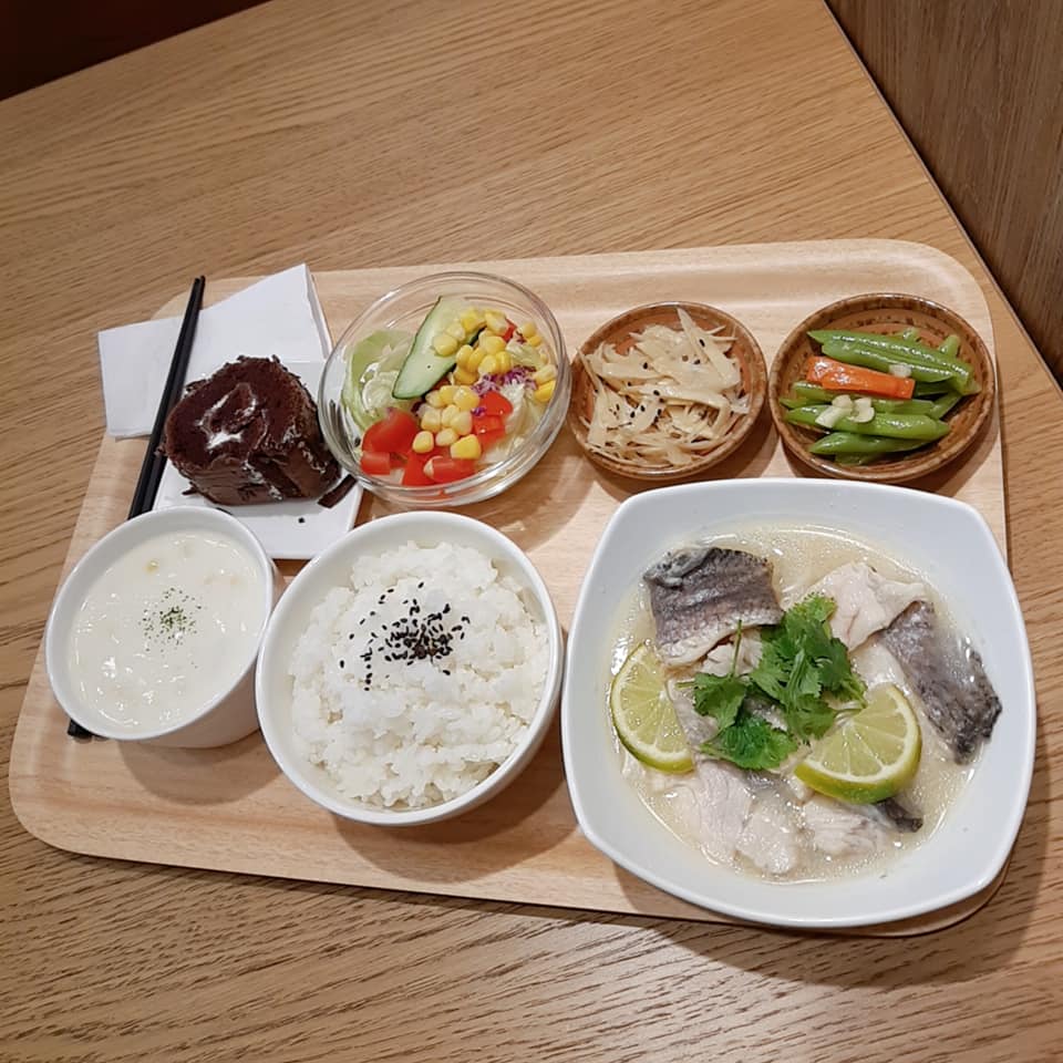 『泰』好吃的新品上市啦‼️ 【泰式檸檬魚】$239元... - 貓咪座 手作甜點烘培 Felis Dessert | Facebook