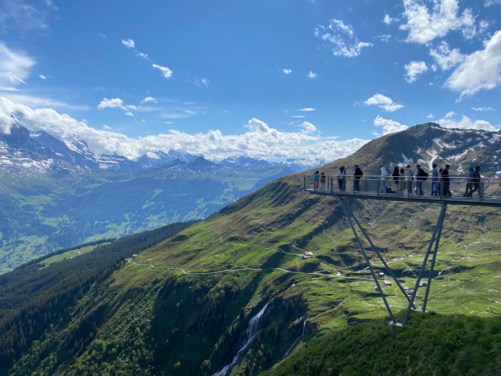 inghams-walking-the-first-cliff-walk-in-grindelwald-a-must-see