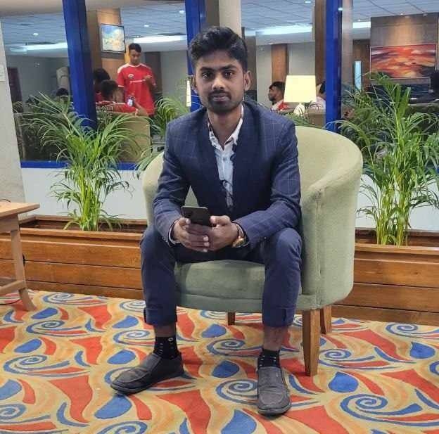Raz Ahmed