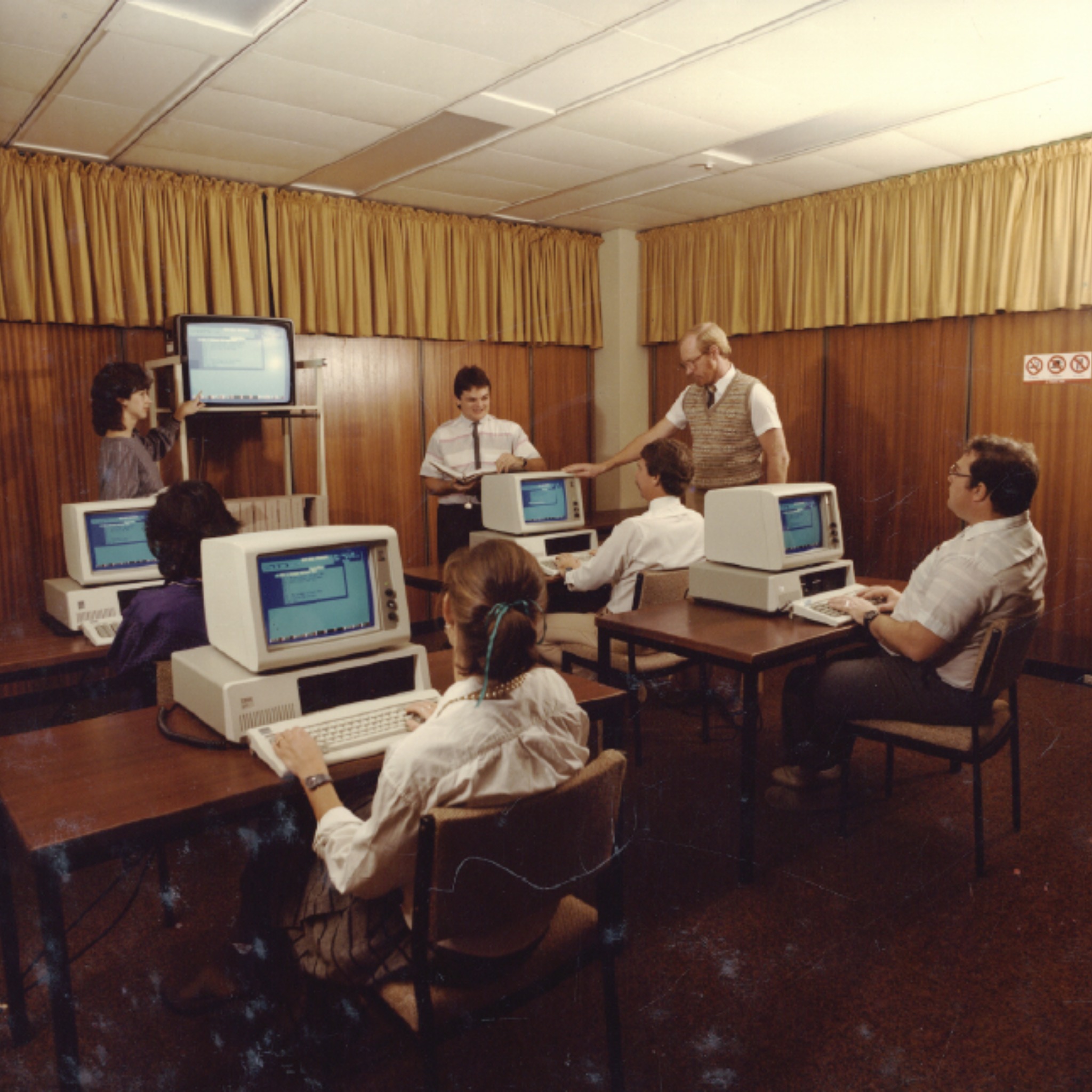 Main - If you worked on computers in 1986, the technology may have ...