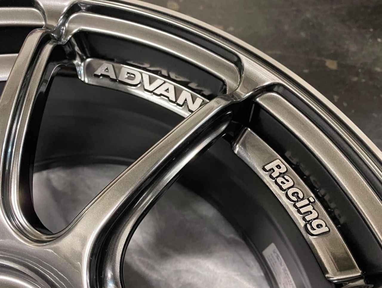 YOKOHAMA ADVAN RACING RZ II 15 × 7JJ E.T : 30 4H × 100 Racing 