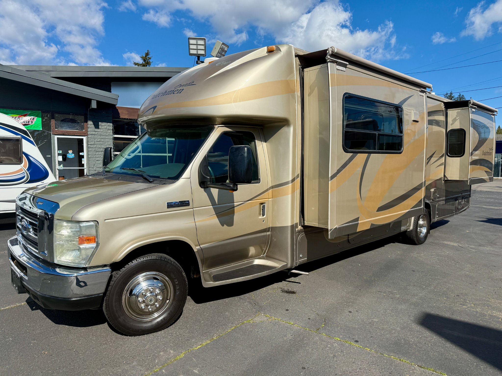 2008 Dutchmen Dorado 29BG | 31Ft Class C Motorhome adventure- ready ...