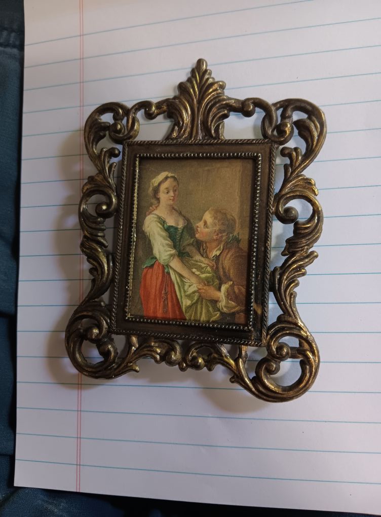 Any information on this 15-inch Italian piece?