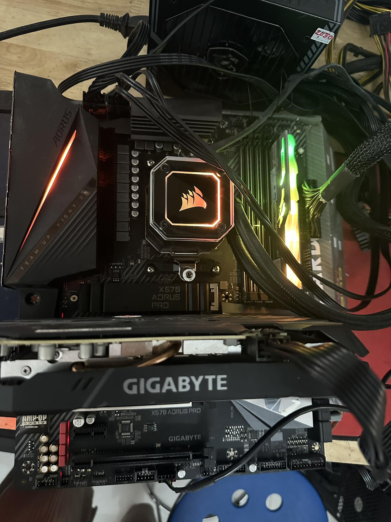 E bán combo 2nd ▪️Mainboard GIGABYTE X570 AORUS PRO ▪️CPU AMD 