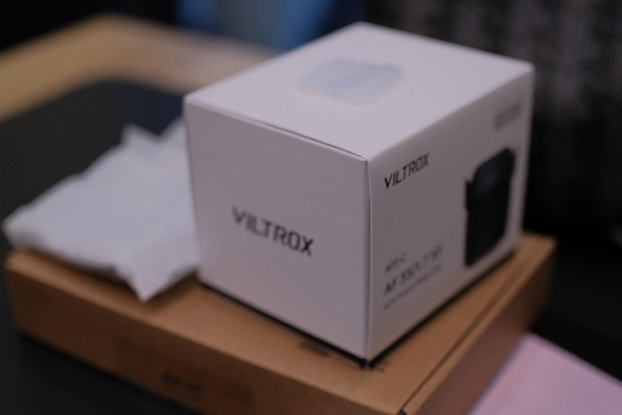 Cần pass Lens Viltrox 35mm F1.7 mới bóc hôm qua , còn bảo hành 1 