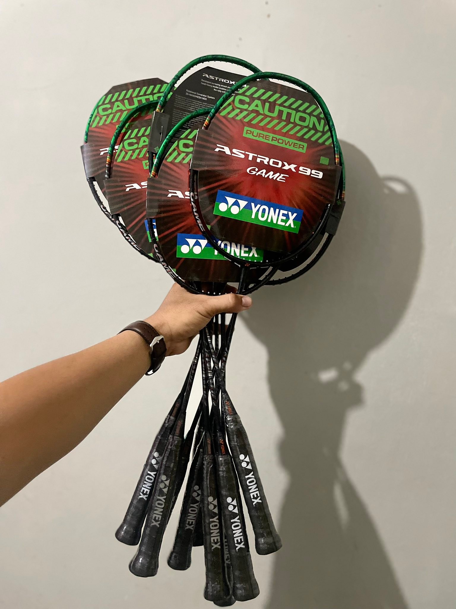 YONEX ASTROX 99 (GAME BLACK GREEN) 3AX99-G 4U/G5 Brand new 