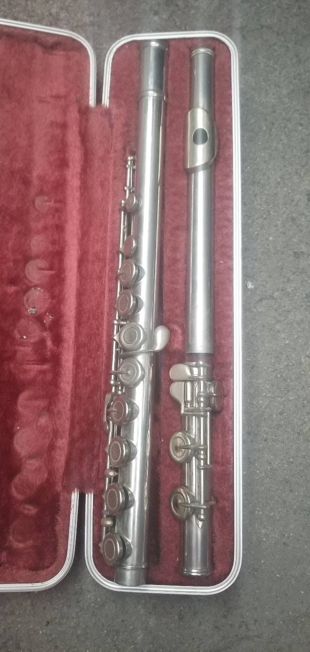 Warble Nikkan No.3 flute for sale, needs repads