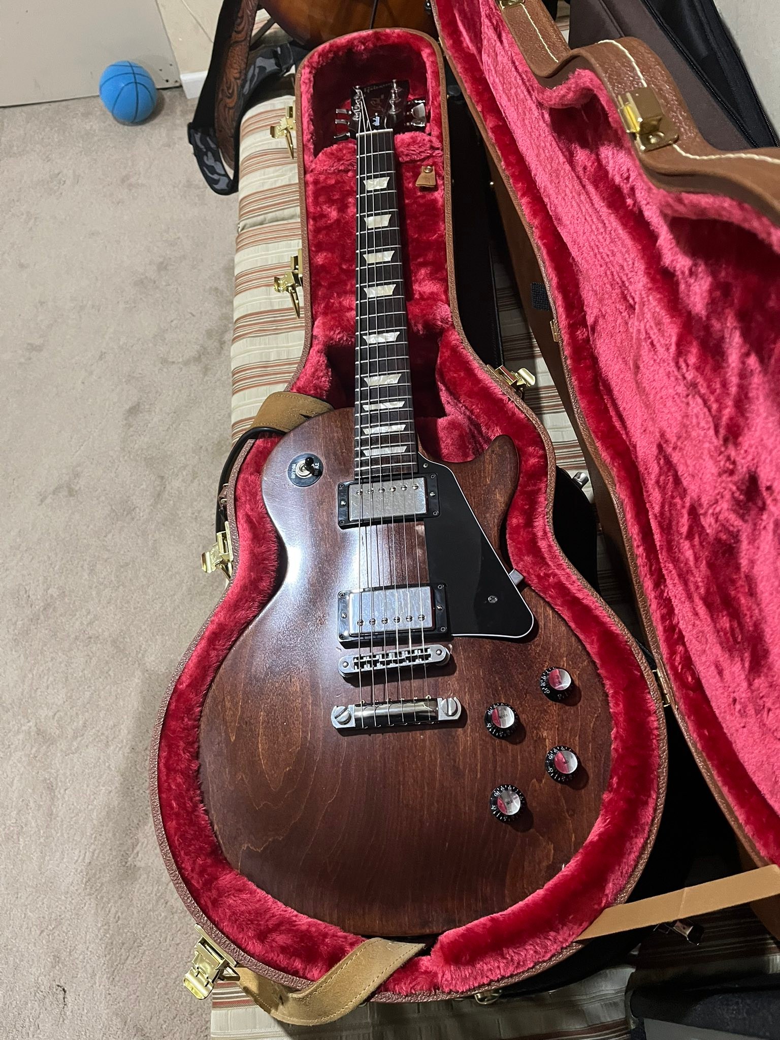 2011 les paul studio faded review