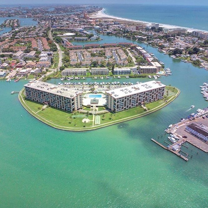 Key Capri Condominium Association | Treasure Island FL