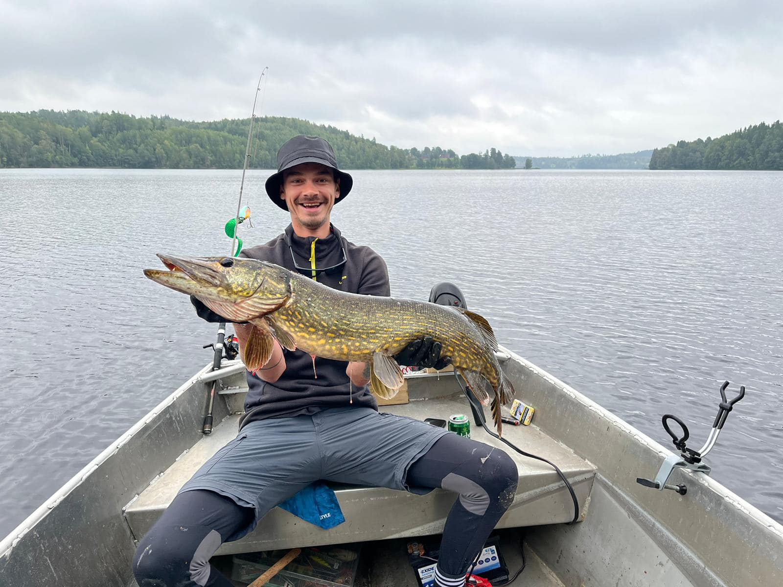 Swedish pike fishing history! 20.02 kg!