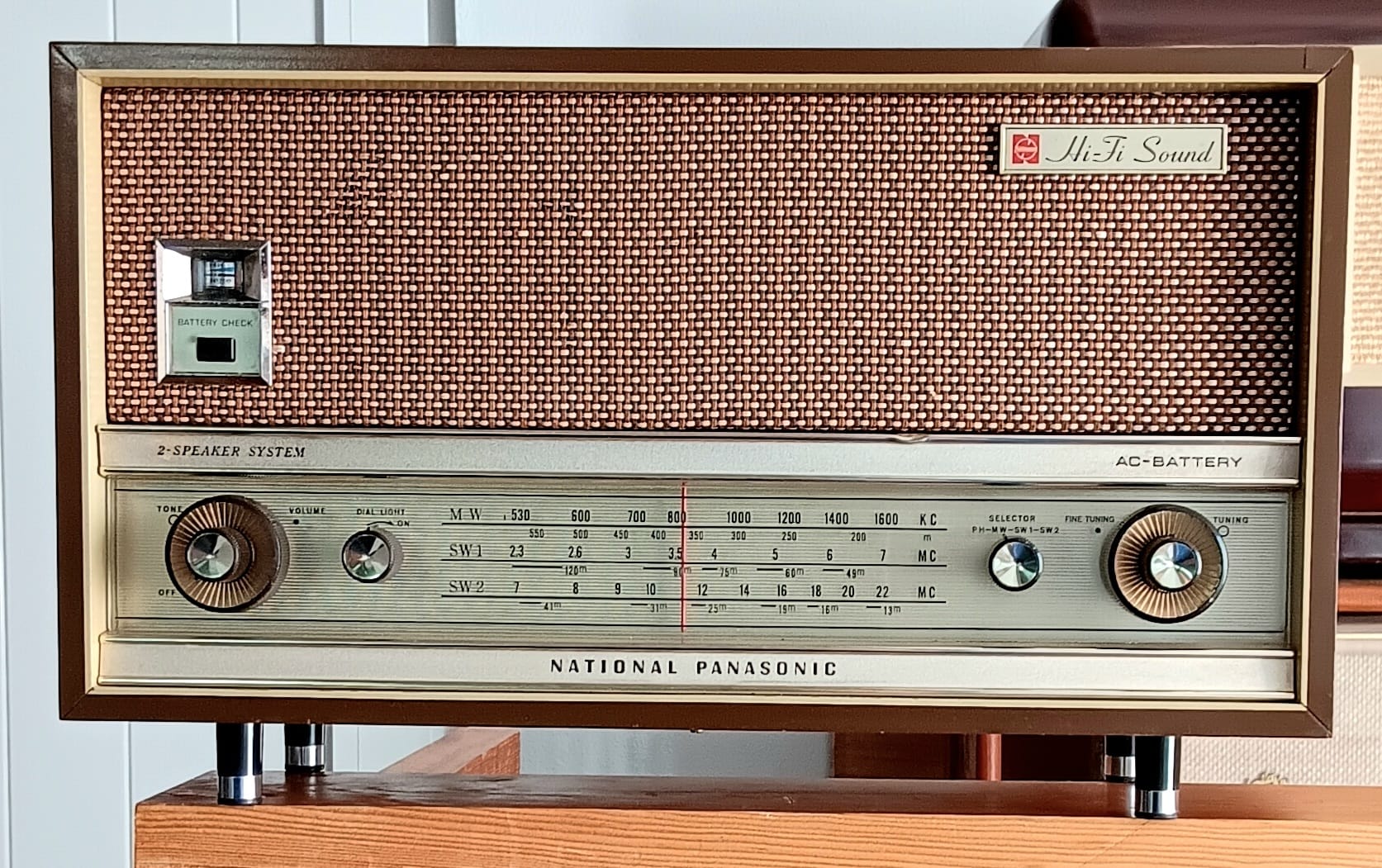 National Panasonic RF-877 Cougar No. 7 portable radio.