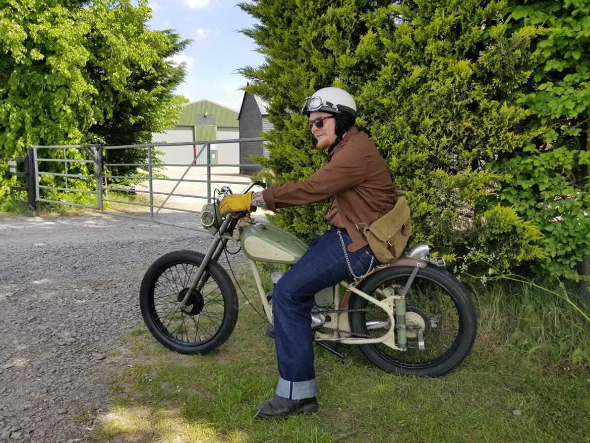 bettie page motorcycle helmet NZI Rolling by Betty Boop Sun Betty Boop Polka Dot Multicolour 54 Automotive Bettie Page helmet. http://ift.tt/1WYMSHG #airbrushart