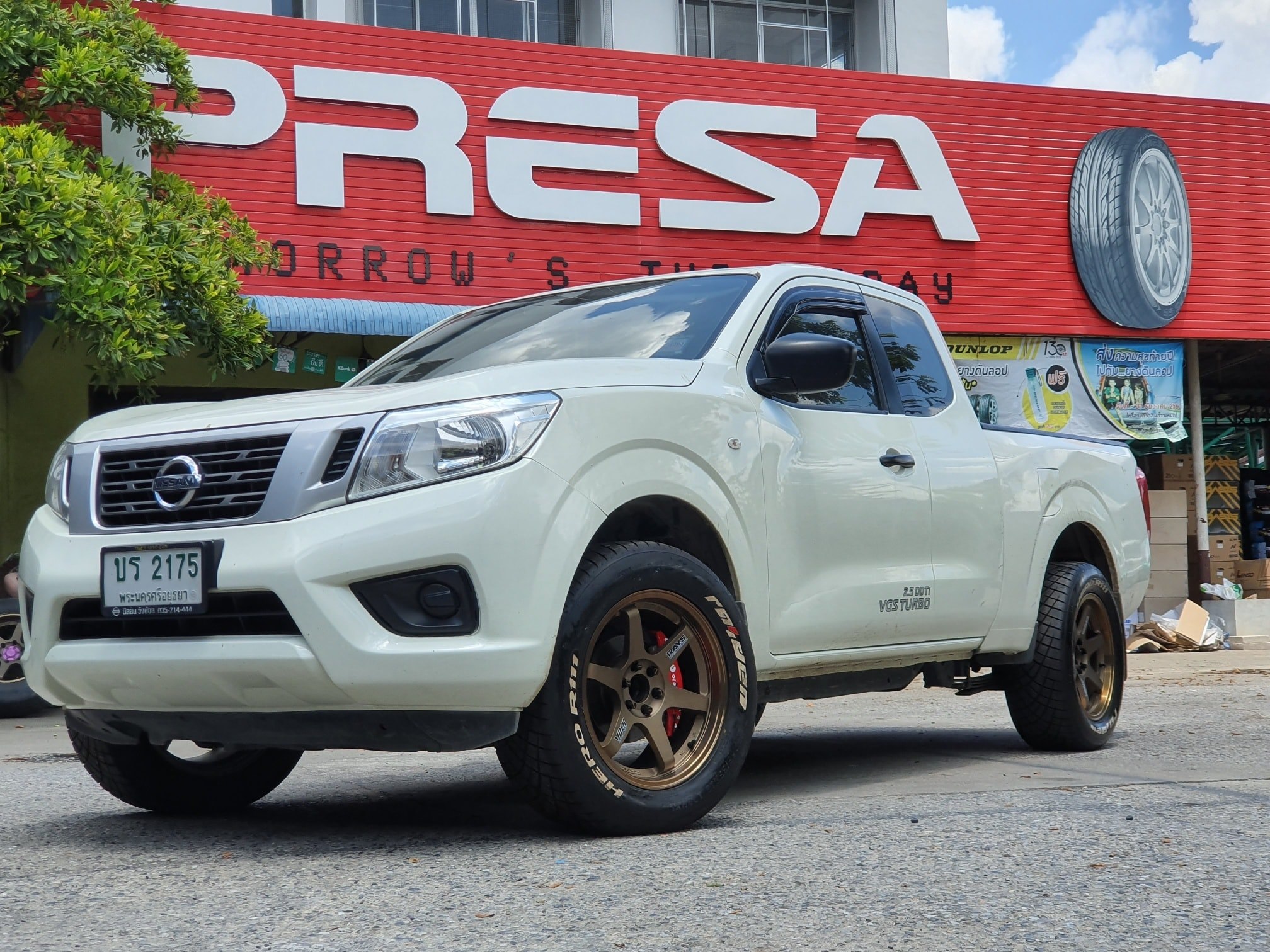 Navara ตรงรุ่น +hero r111... - วีลแอนด์ไทร์บายไล้ท์หนองแค