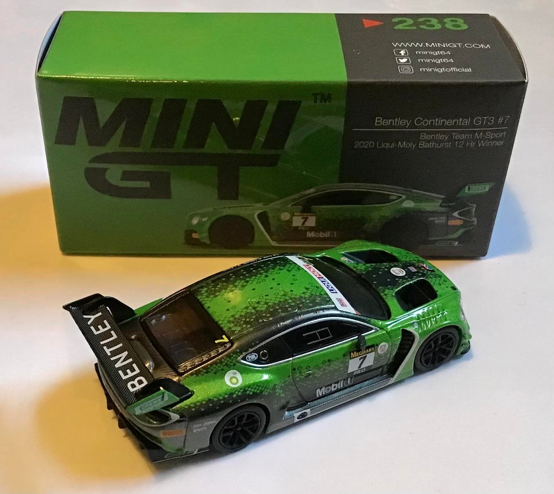Mini GT Continental GT3 Racer model review