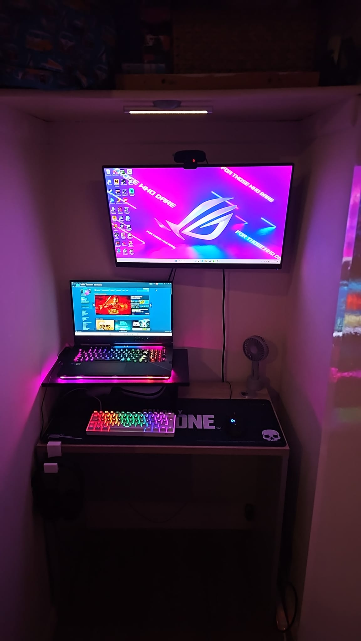 Hi everyone need some info how much could I sell this for (pc Acer
