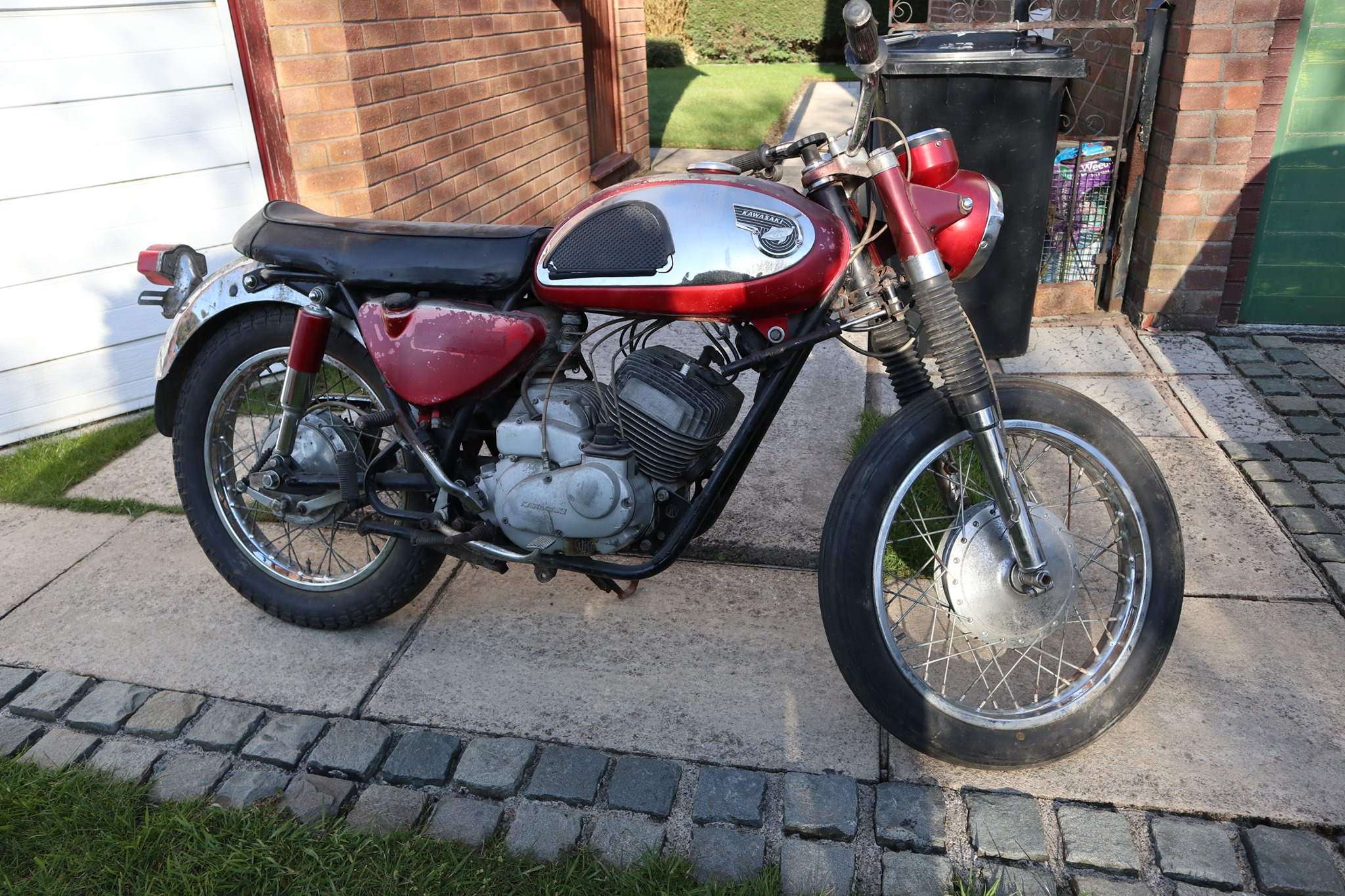 Kawasaki 350 A7 Avenger (1967-1971) KAWASAKI KAWASAKI ツザニオ