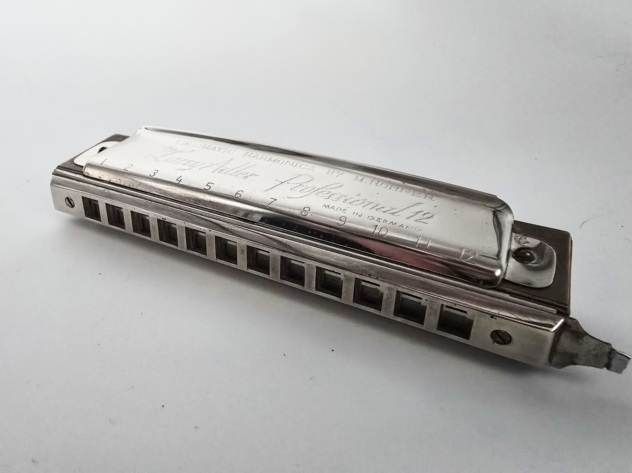 Here is my bass harmonica collection. The back row from left to