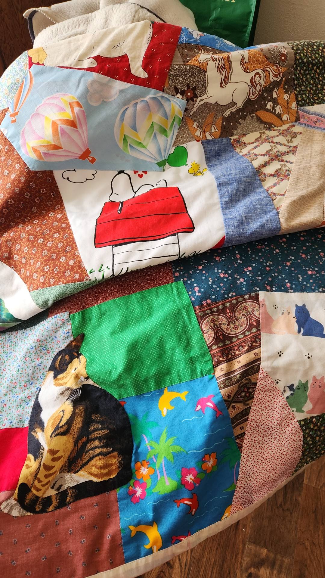 What are handmade vintage 90s themed blankets worth?