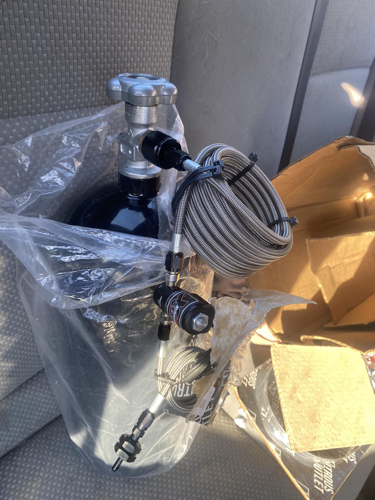 What's needed to install a nitrous oxide kit on a Honda D16Y8 and