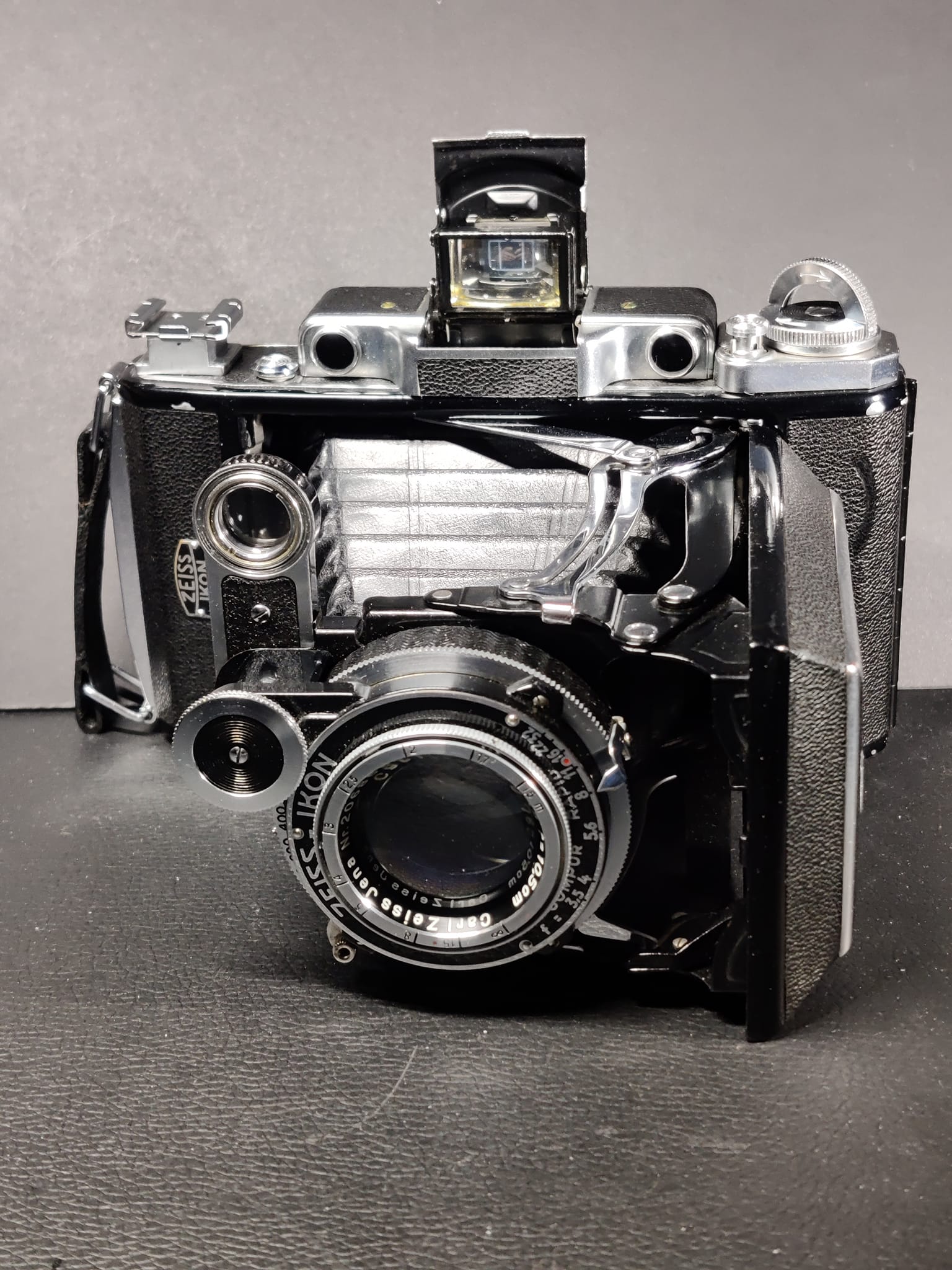 Zeiss Ikon Super Ikonta 531 A camera review and historical