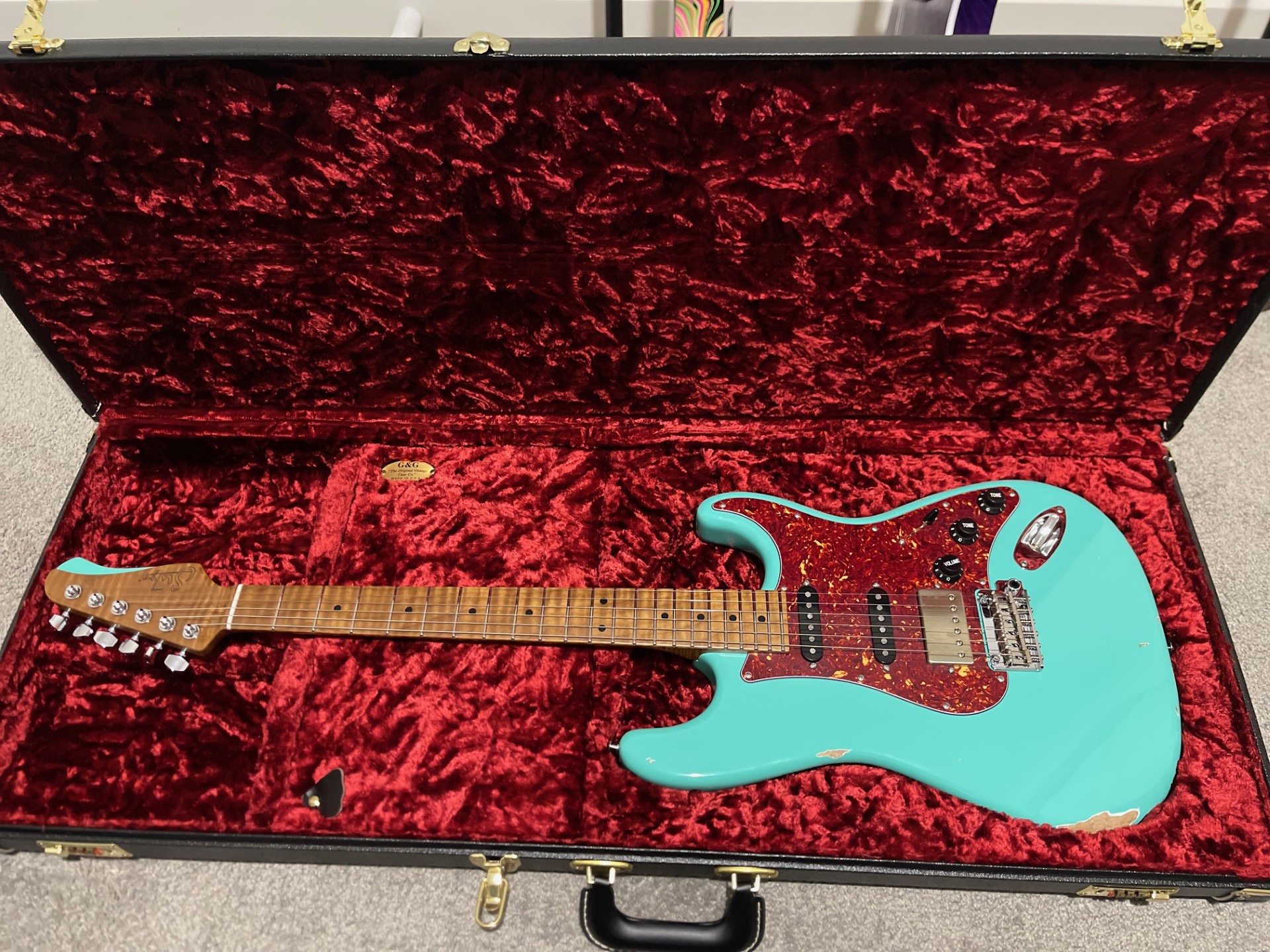 My new ( second hand ) Suhr classic T (2002) - I'm the third owner