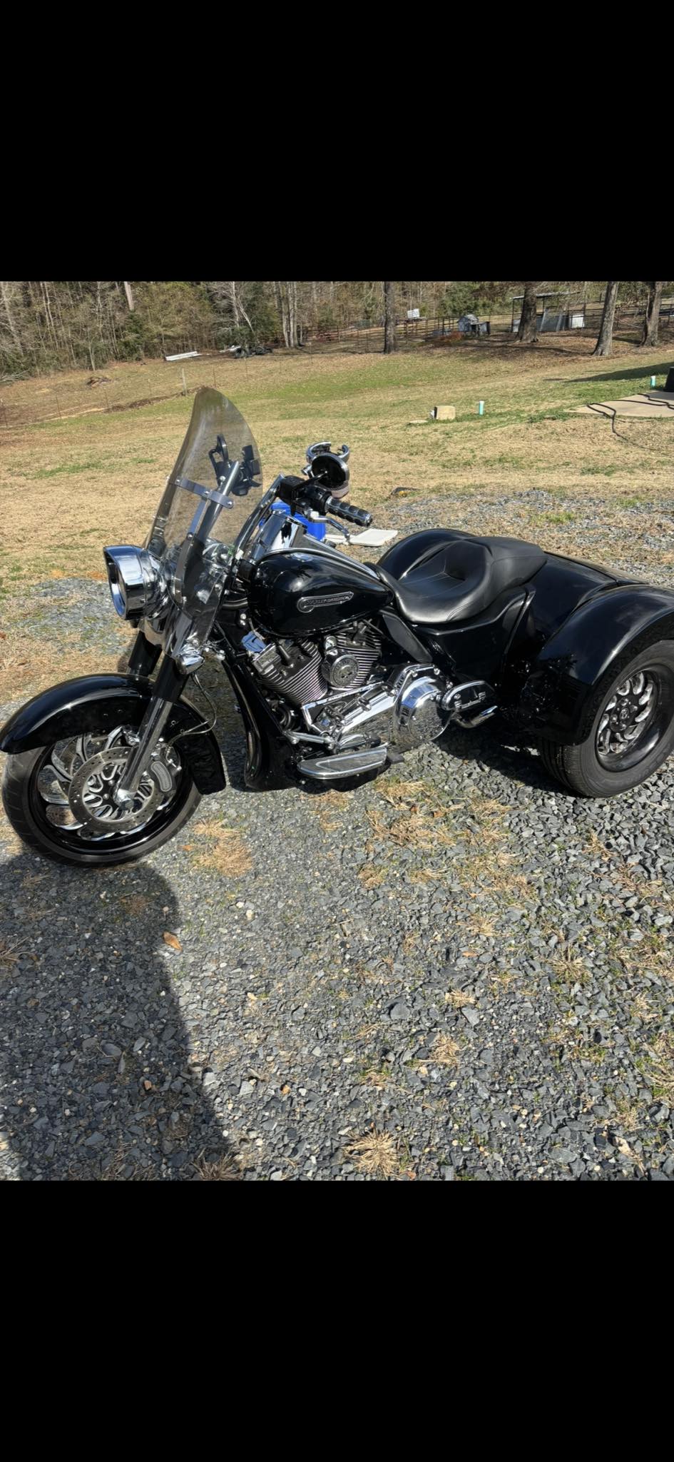 Selling 2015 FLRT to upgrade ride
