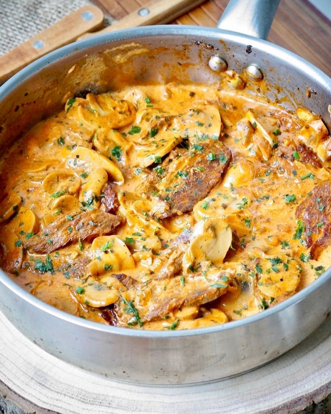 Boeuf Stroganoff Cyril Lignac Tous En Cuisine