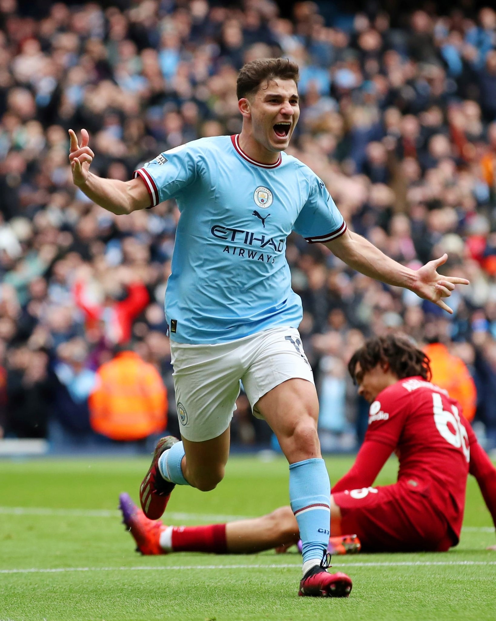 🚨 Julián Álvarez will wear the number 19 shirt at Manchester City