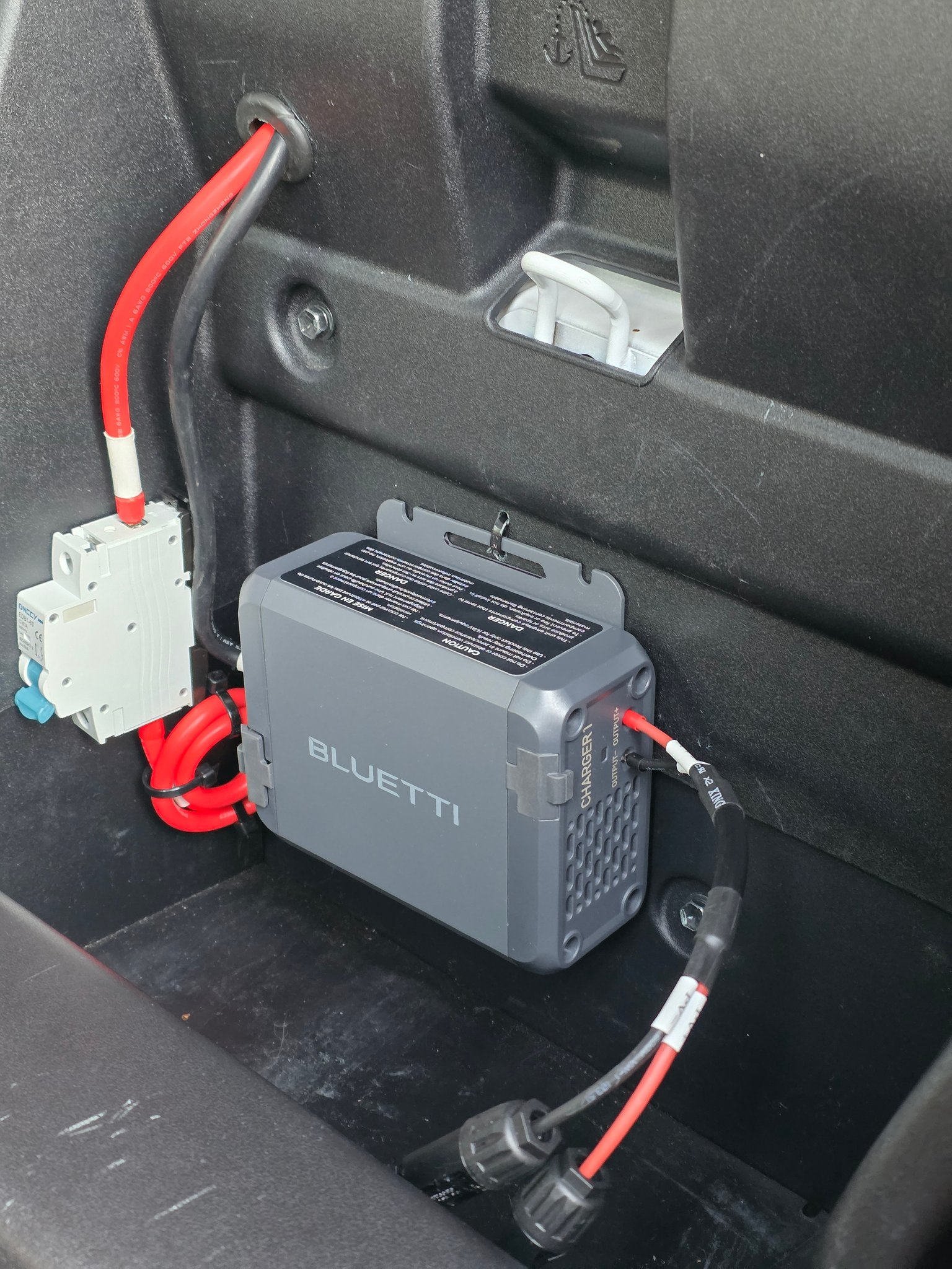 Bluetti DC to DC charger review for off-grid trailer owners