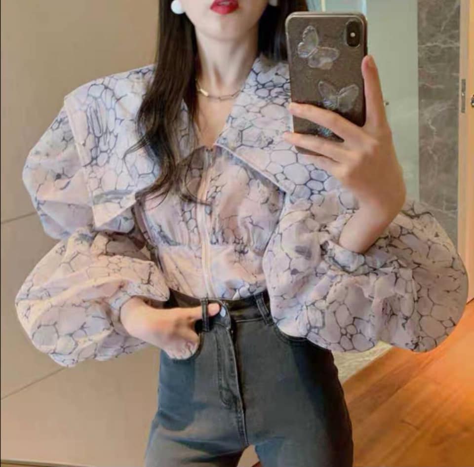 🌸🌸#เสื้อครอปทรงแขนพอง🌸🌸 งานอลังการ... - Montaphron Closets | Facebook