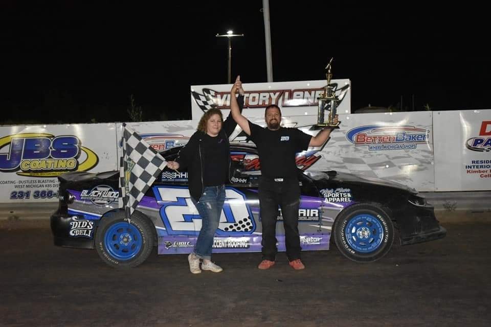Alan has picked up 8 wins and locked... - BradBuilt&Bcparts