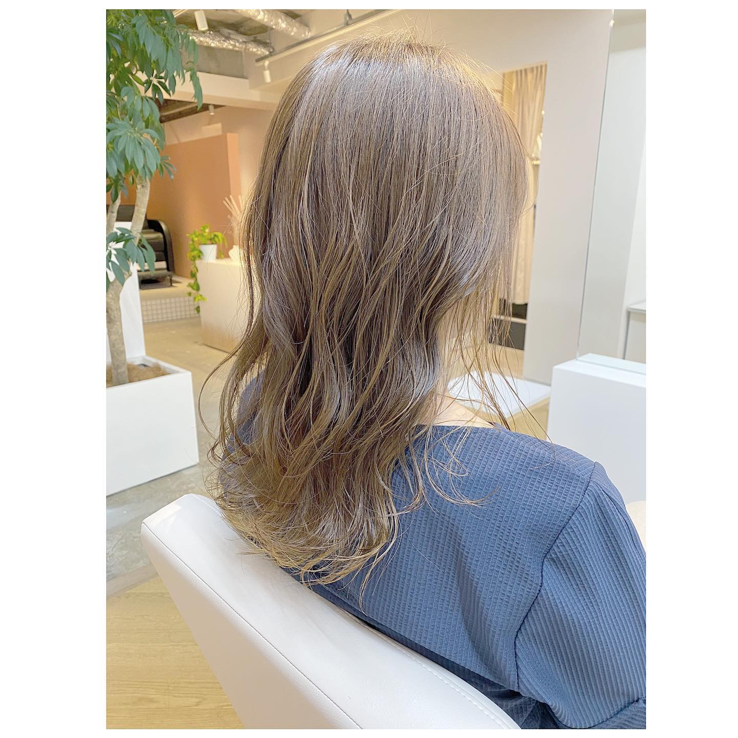 Y Tsujigaki By Robe 透明感たっぷりツヤツヤ柔らかカラー いつもありがとうございます Robehairsalon Robe神戸 Robe元町 三ノ宮 三ノ宮美容室 元町 元町美容室 神戸 神戸美容室 神戸ヘアサロン 神戸栄町 プライベートサロン神戸