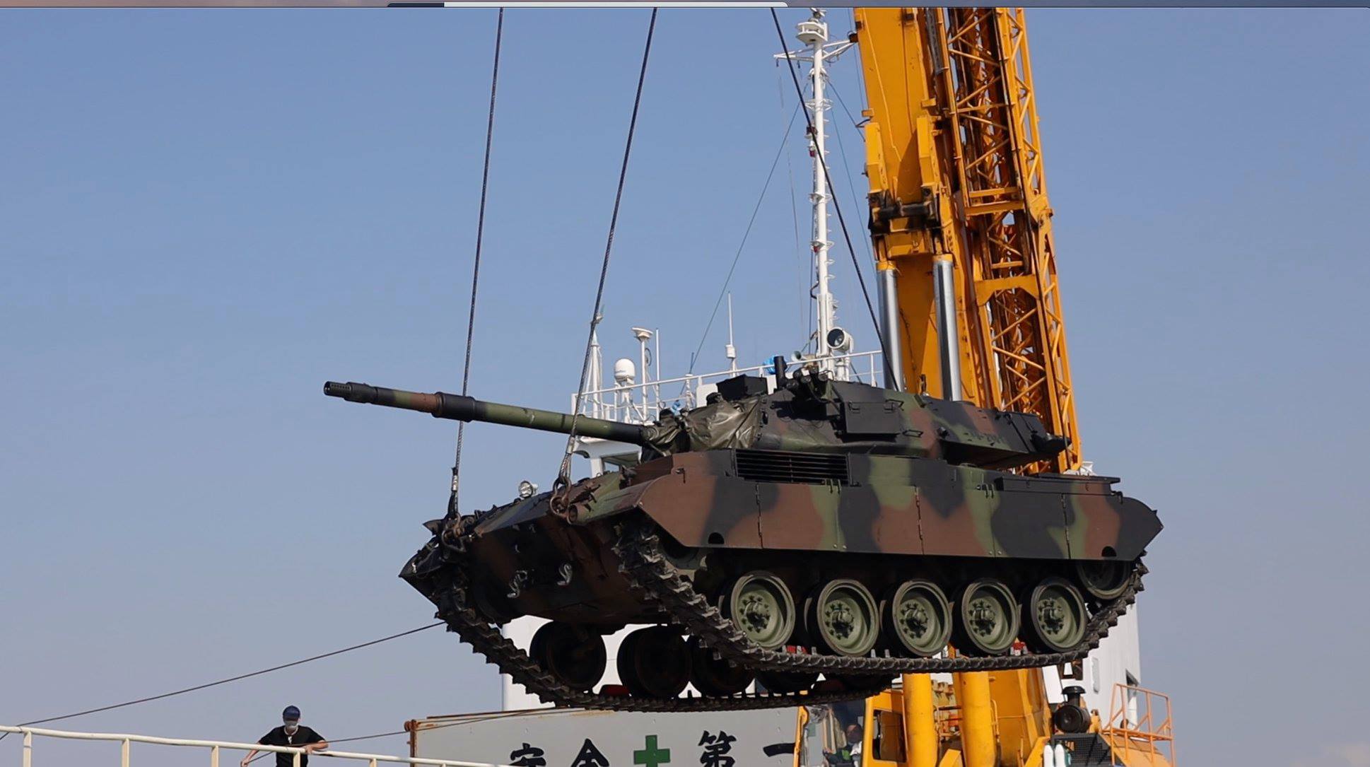 中華民國陸軍 - 🇹🇼金防部執行M41D戰車接裝 強化防衛作戰能量💪... | Facebook