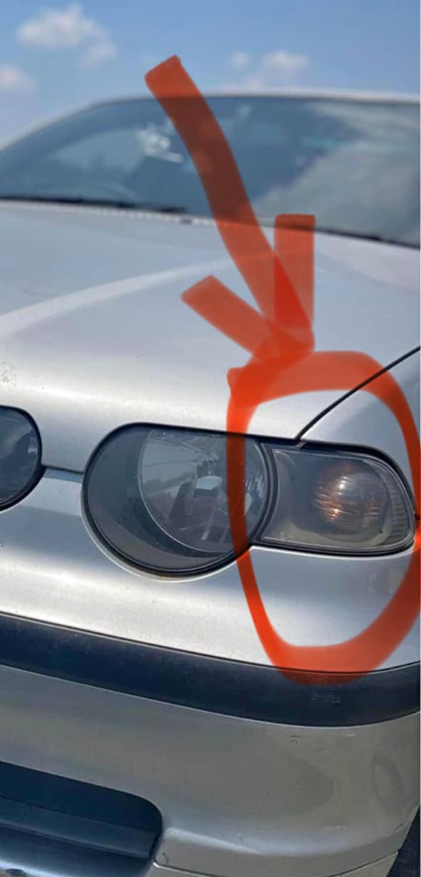 Cheap Headlight Lower Molding Trim Replacement for BMW 3-Series E46 4