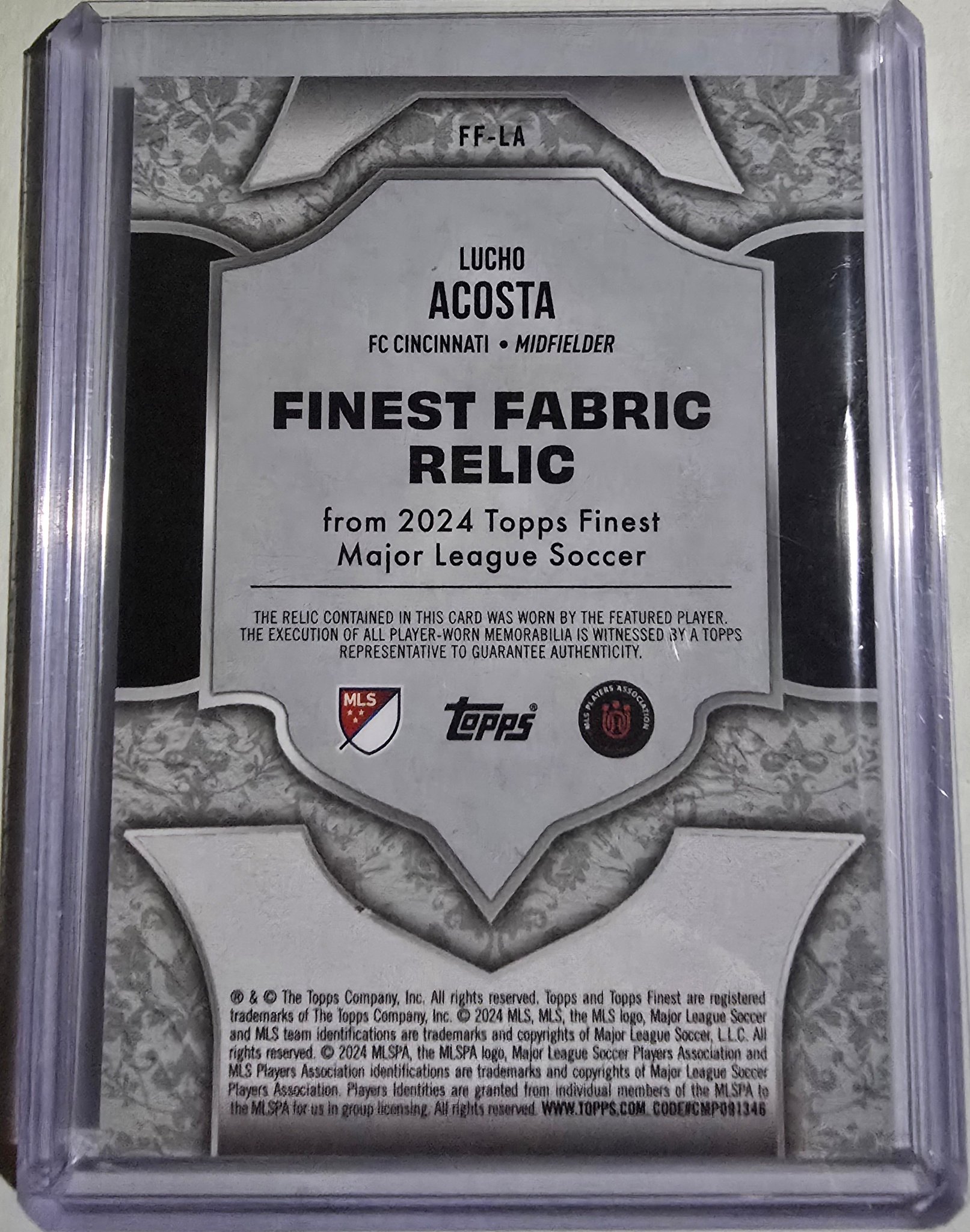 Selling MLS soccer cards with shipping included