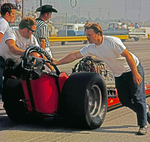 Drag Racing's Golden Era - Tom Poindexter getting a push back at Lions ...