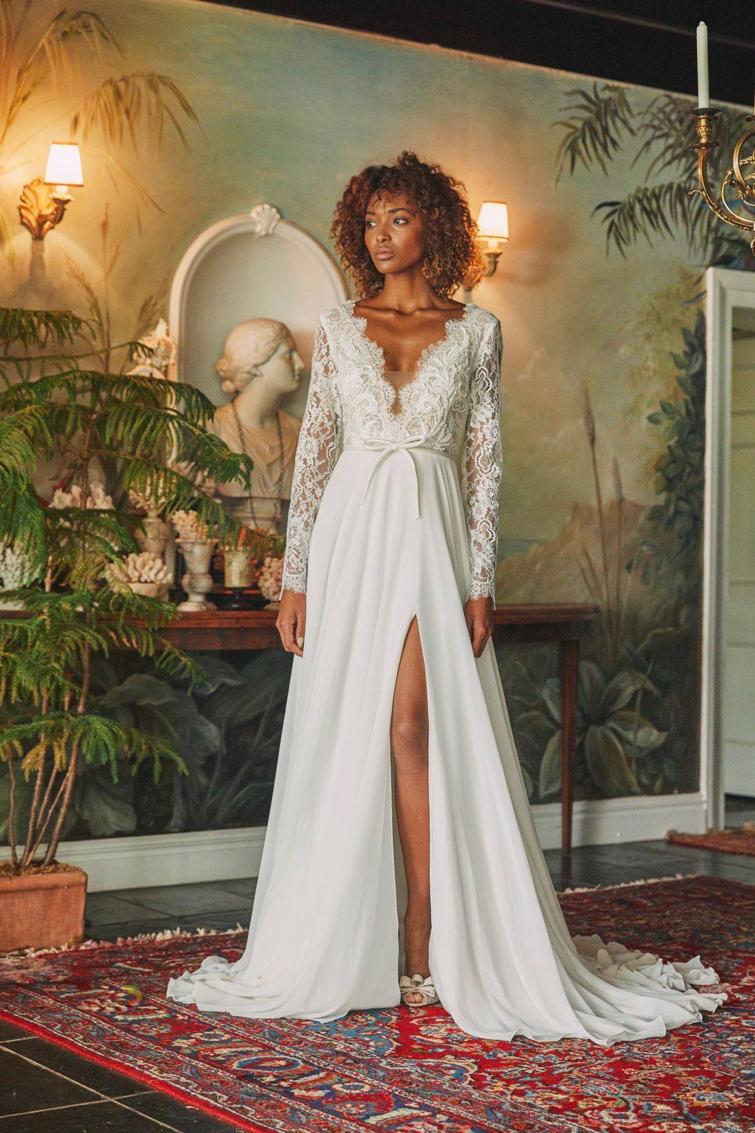 The new Designer Loft Bridal opens tomorrow ! So excited to show our lovely brides the new space at 225 West 35th St, 10th Floor, between 7th and 8th Avenues. Built with