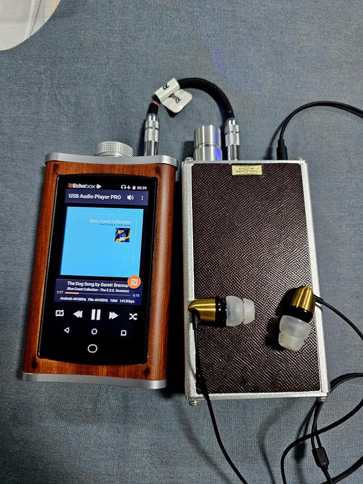 山水137 Audio equipment collection including Simgot and Sennheiser