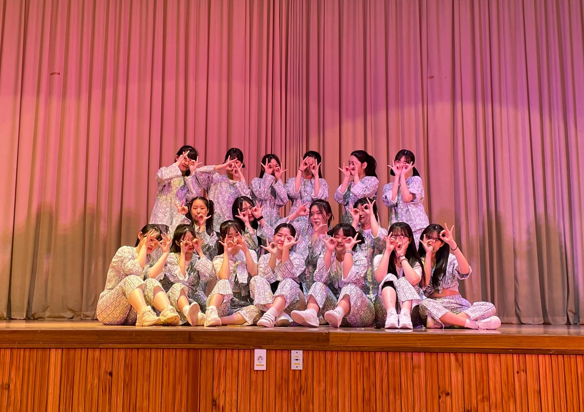 김씨사진관 & kimsee gallery - 벌써 2021년도 첫 1월 예약이 다가왔네요! 시간이 진짜 금방가네요ㅠㅠ 12월 ...