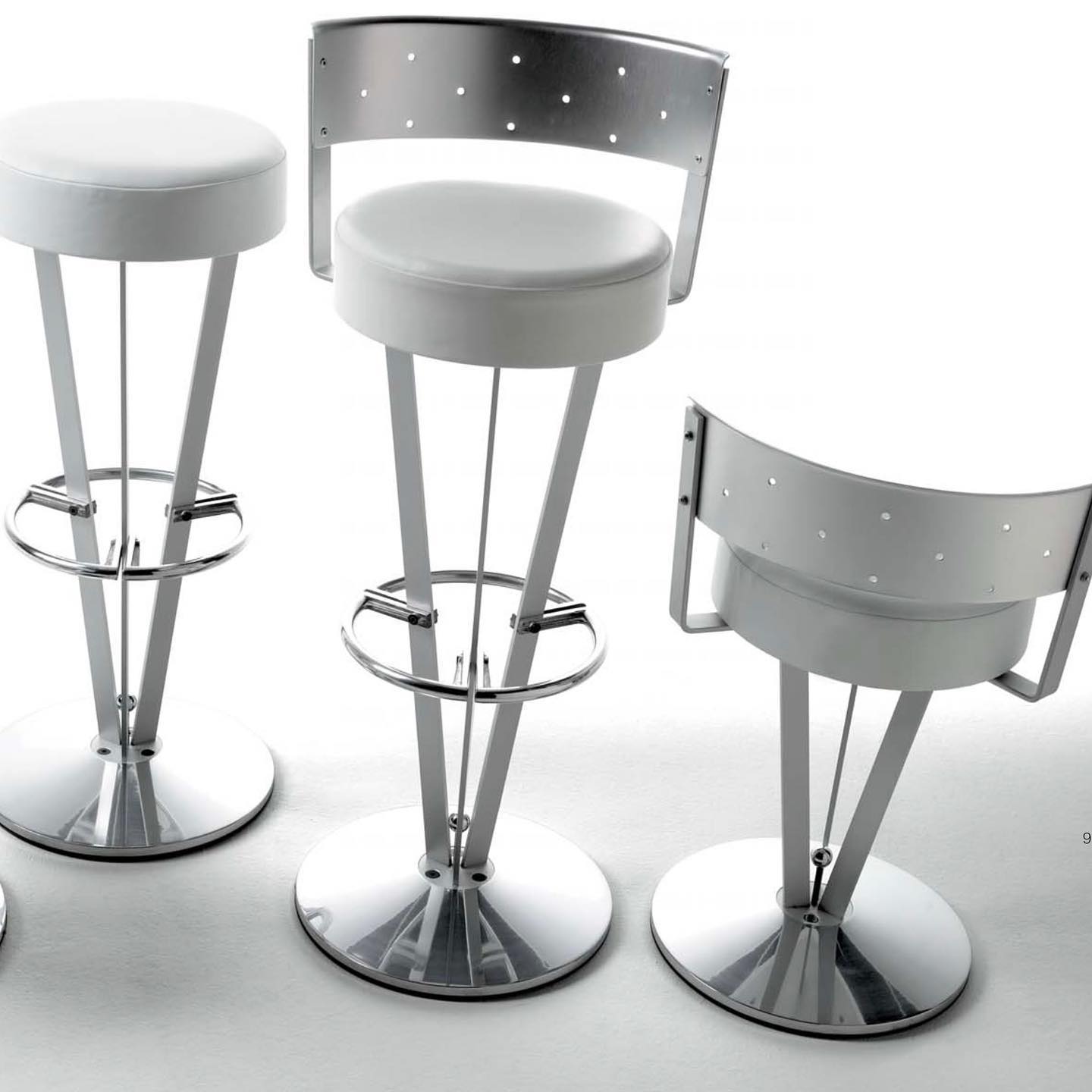 Bar stools designed by Pedro Miralles Claver. (1955 - 1993) Model