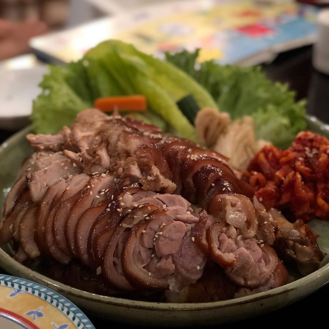 Jokbal: slow braised pork hock in 8... - Perth Food Review | Facebook